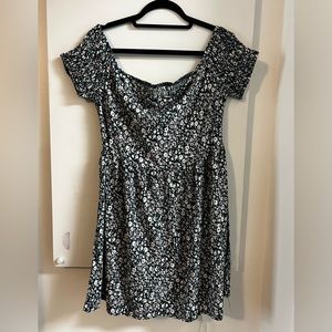 Over the shoulder sun dress